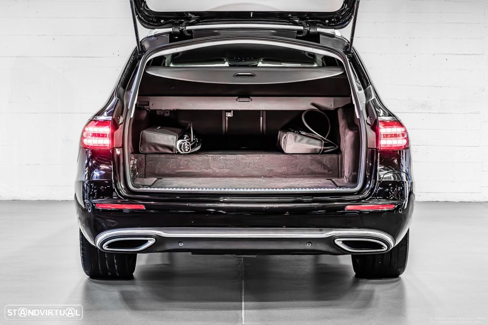 Mercedes-Benz E 300 de Avantgarde - 9