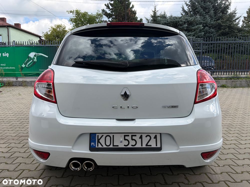 Renault Clio 1.6 16V 130 GT - 4