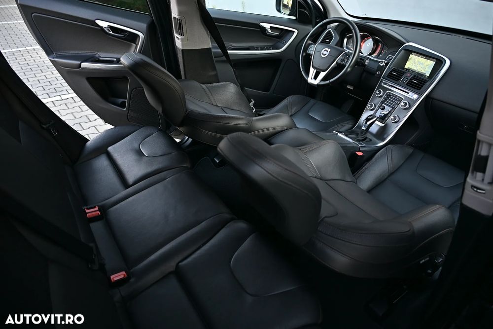 Volvo XC 60 D4 Geartronic Summum - 28