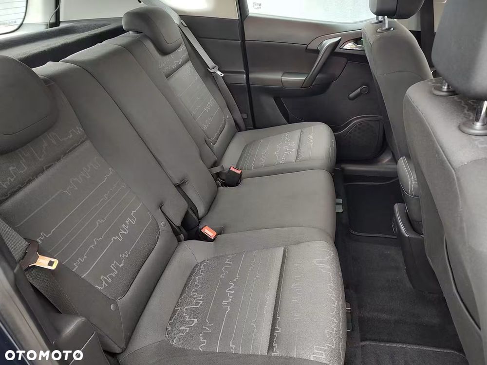 Opel Meriva - 9