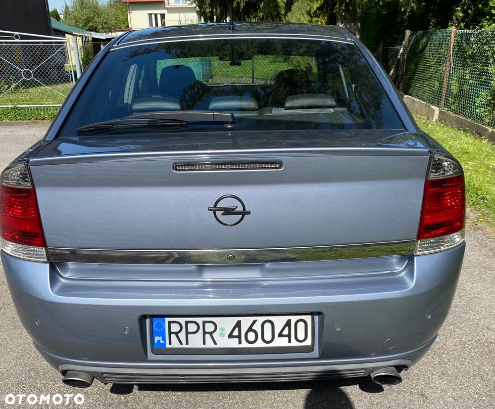 Opel Vectra 2.2 GTS - 8