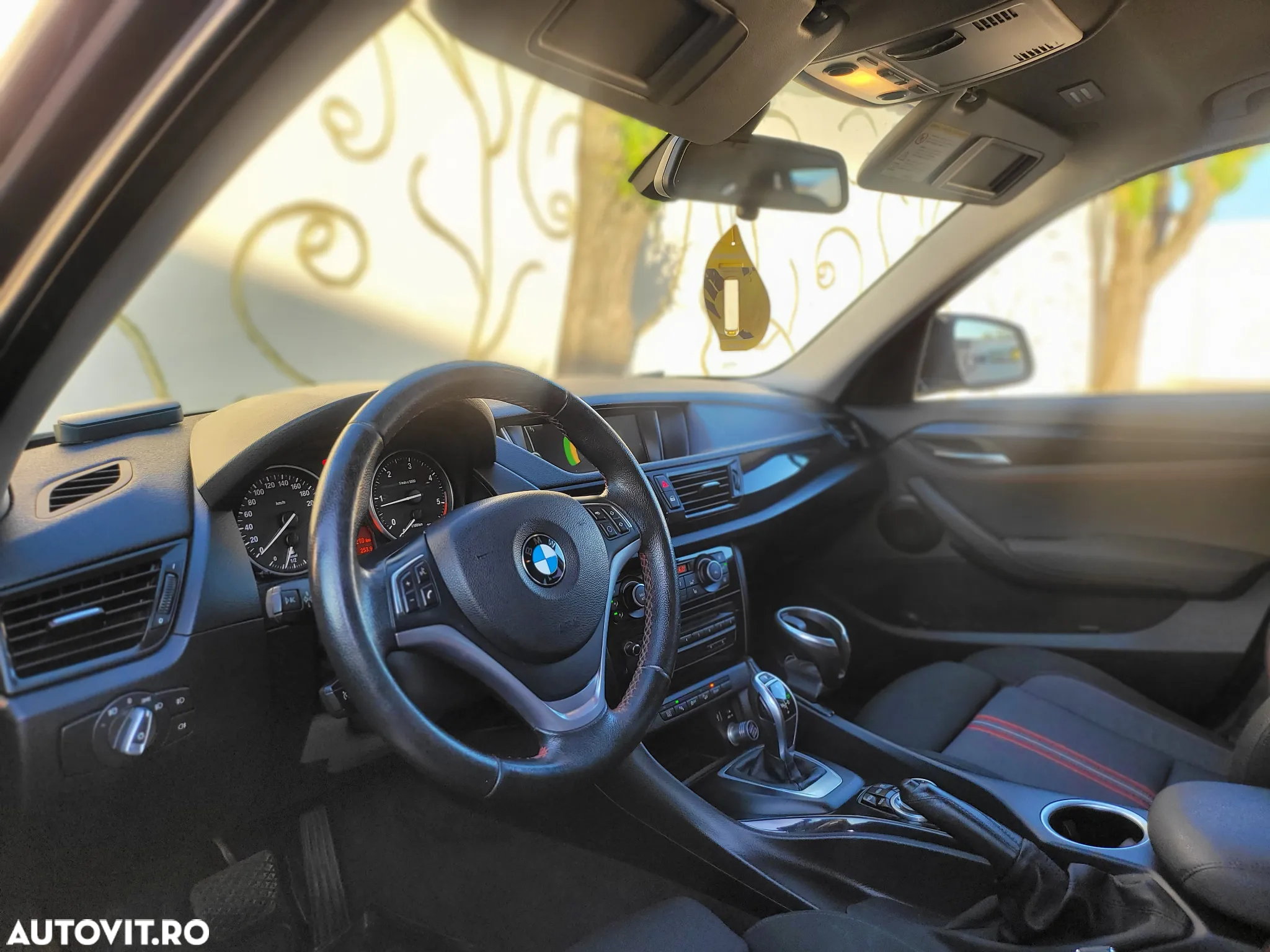 BMW X1 xDrive25d Aut. Sport Line - 10