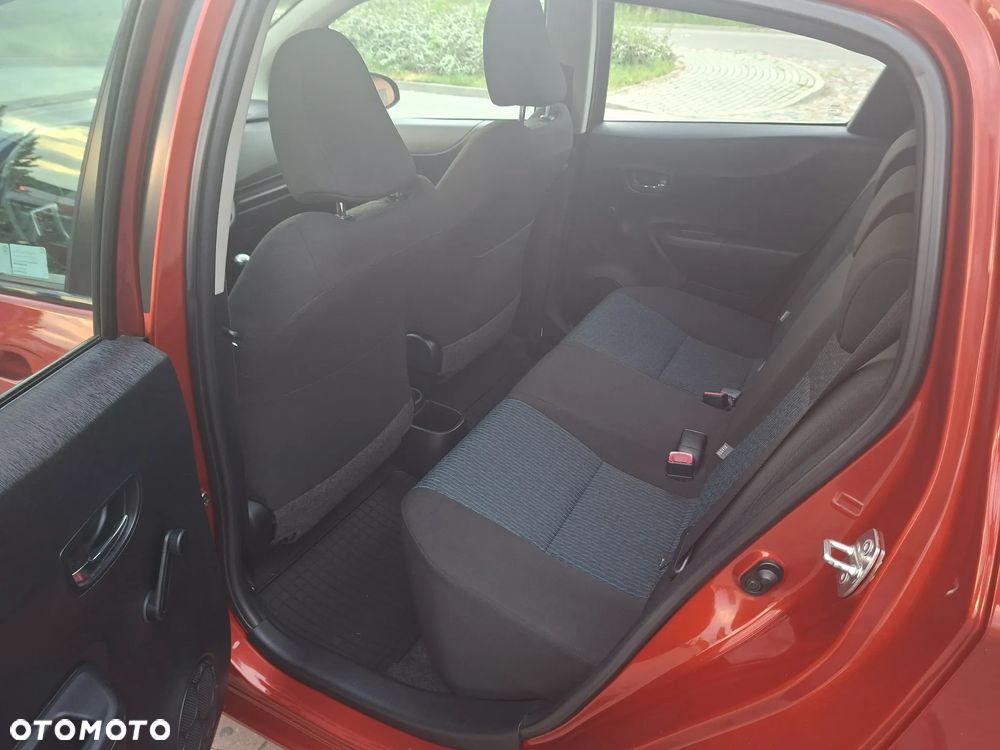 Toyota Yaris 1.33 Sol - 8