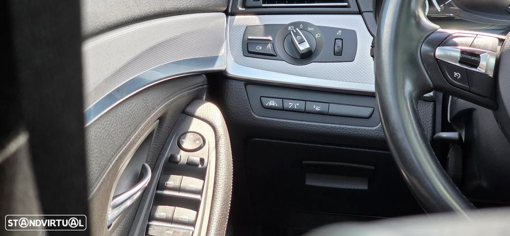 BMW 525 d Pack M Auto - 25