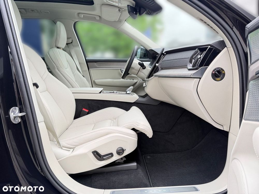 Volvo XC 90 - 27