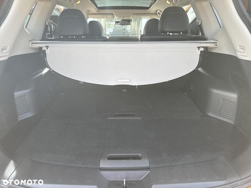 Nissan X-Trail 1.7 dCi Tekna 4WD Xtronic - 25