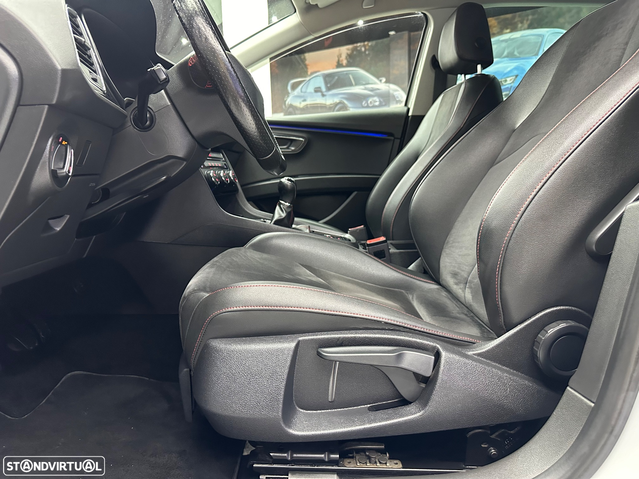 SEAT Leon ST 2.0 TDI FR - 36