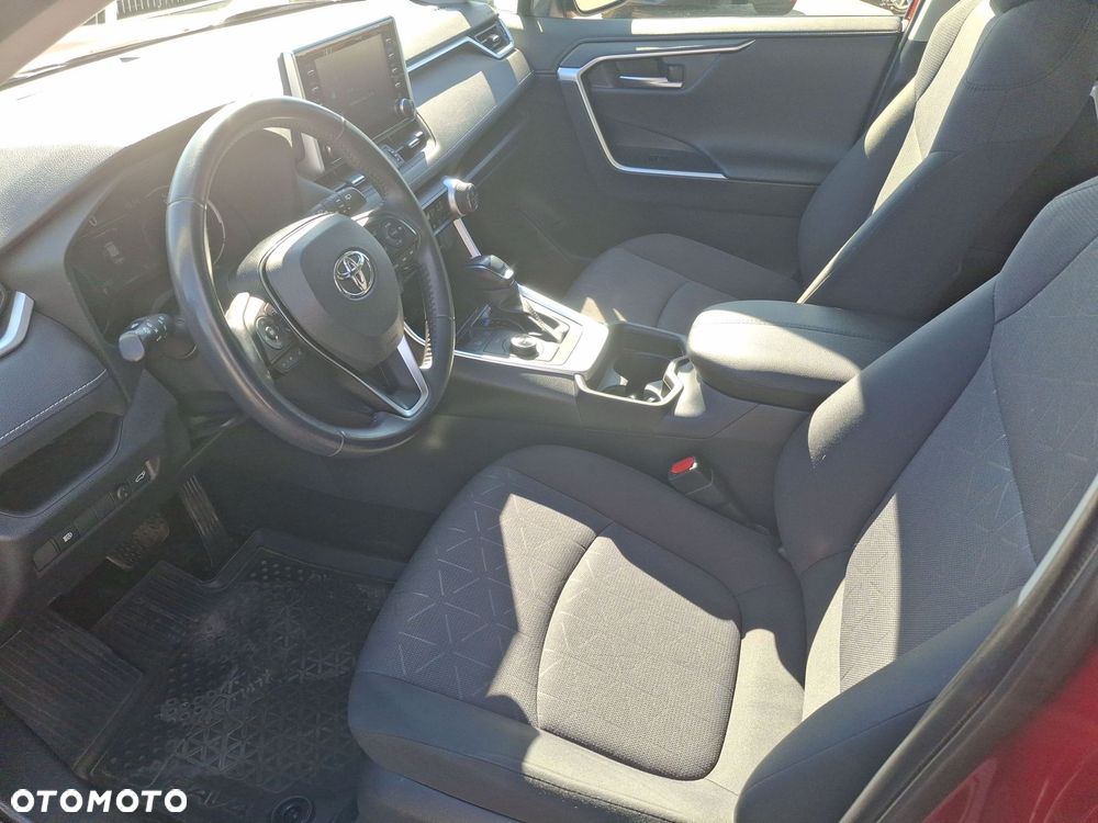 Toyota RAV4 - 9