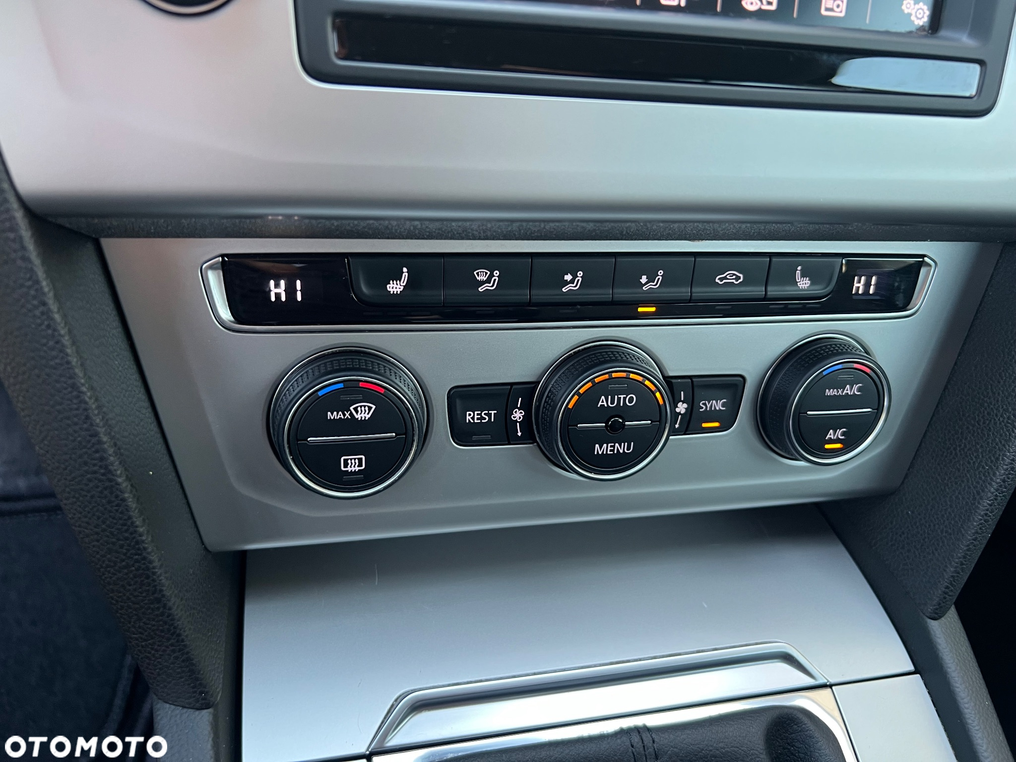 Volkswagen Passat Variant 1.4 TSI (BlueMotion Technology) Comfortline - 22