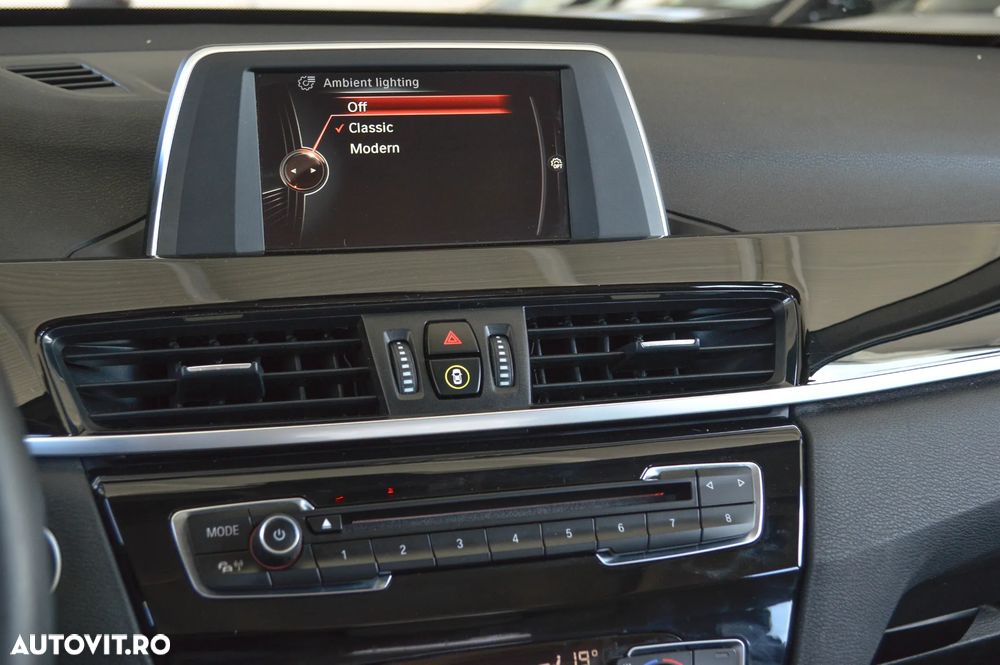 BMW X1 xDrive18d Aut. Sport Line - 30