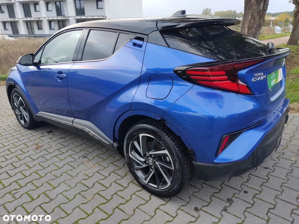 Toyota C-HR - 11