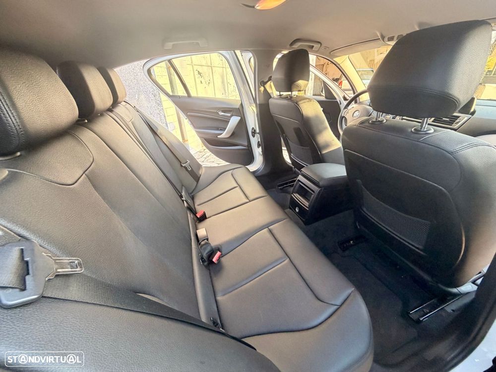 BMW 116 d Line Sport - 10