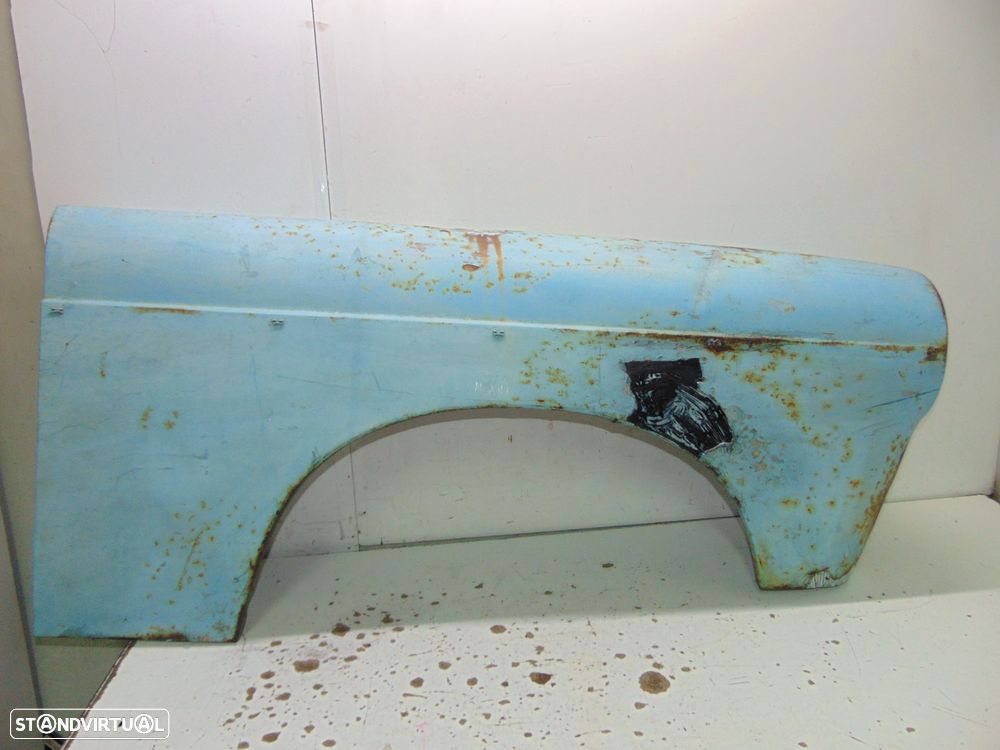 Peugeot 404 guarda lamas - 1