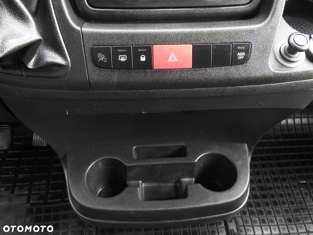 Citroën JUMPER FURGON BRYGADÓWKA 6 MIEJSC KLIMATYZACJA  140KM - 31