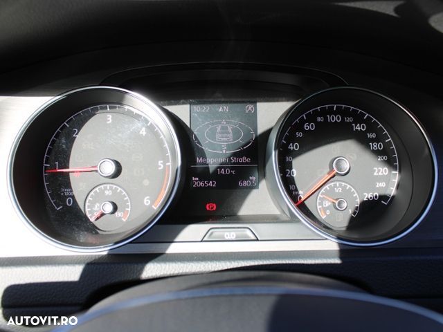 Volkswagen Golf 1.6 TDI DPF BlueMotion - 4