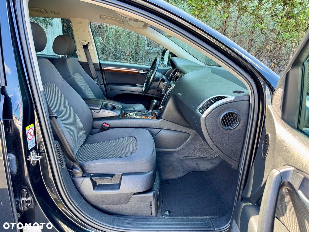 Audi Q7 3.0 TDI DPF quattro tiptronic - 12