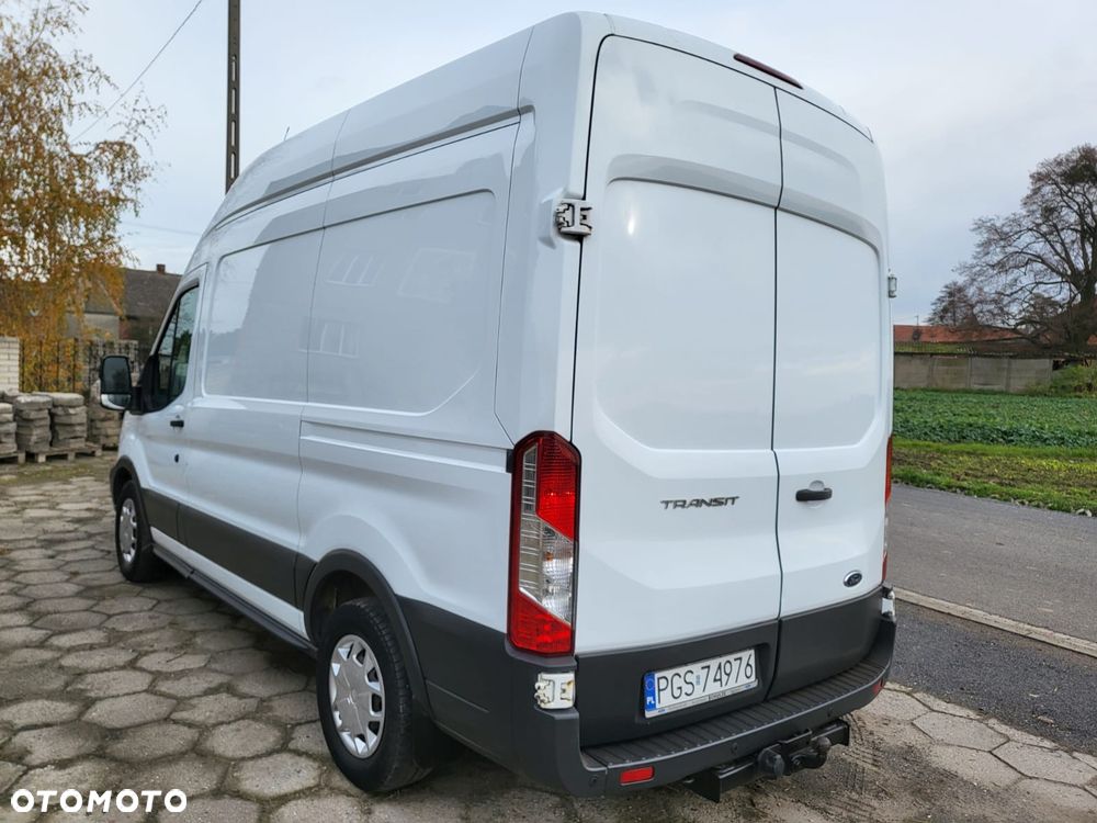 Ford Transit - 32