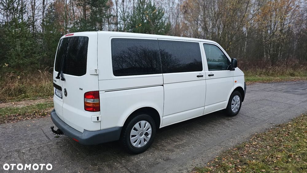 Volkswagen Transporter - 4