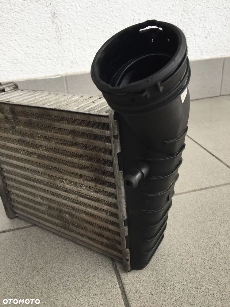 CHŁODNICA POWIETRZA INTERCOOLER VW PASSAT B5 FL / SKODA SUPERB I 1.9 TDI 3B0145805D - 5