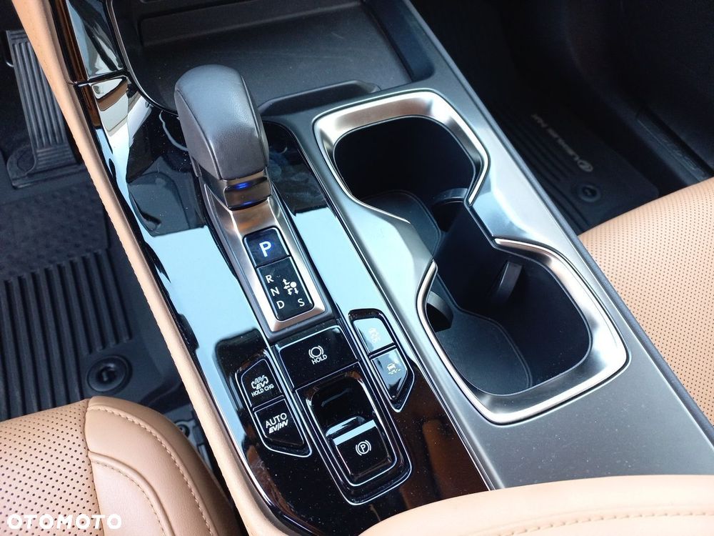 Lexus NX - 22