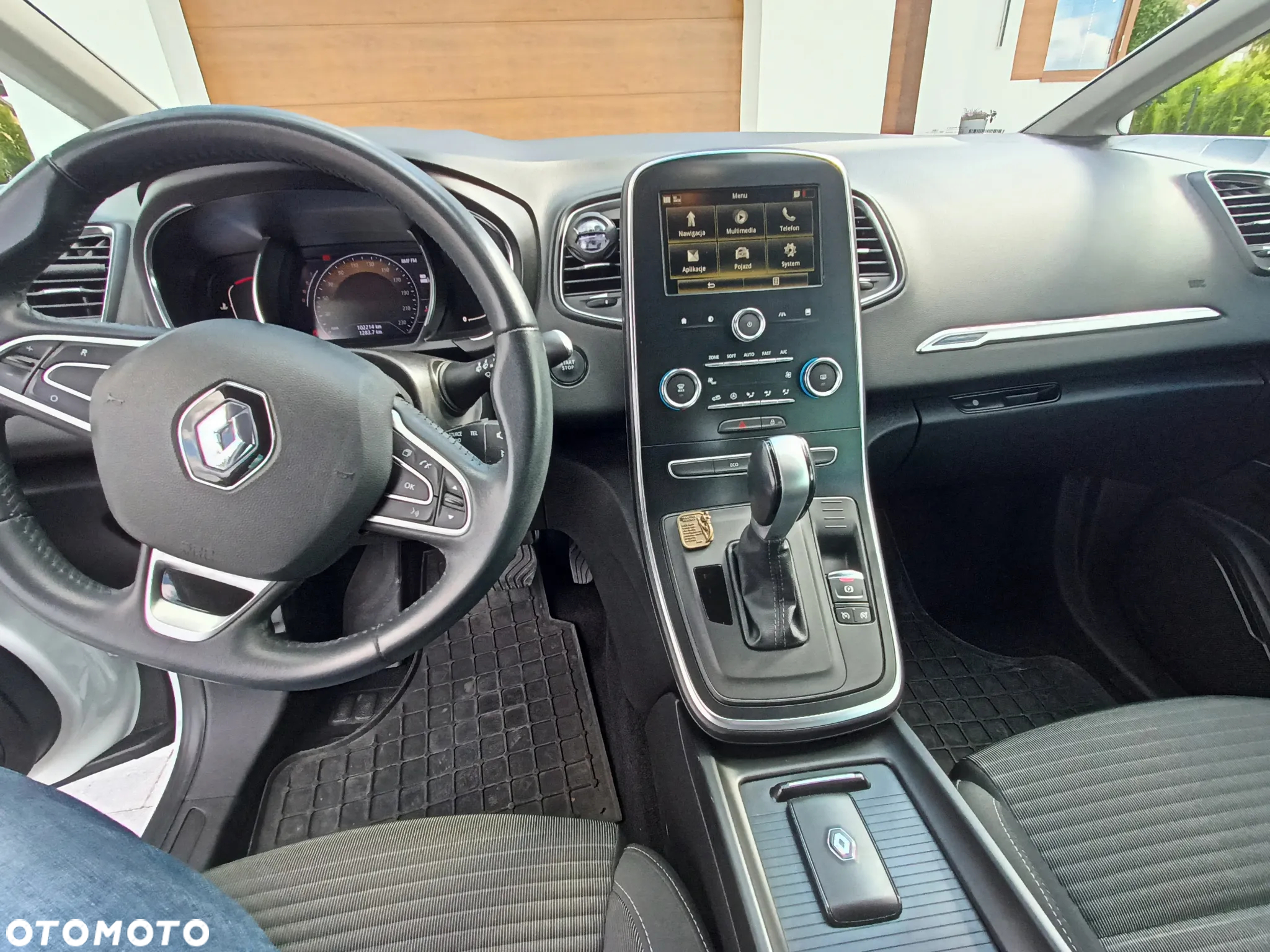 Renault Scenic 1.5 dCi Intens EDC - 29
