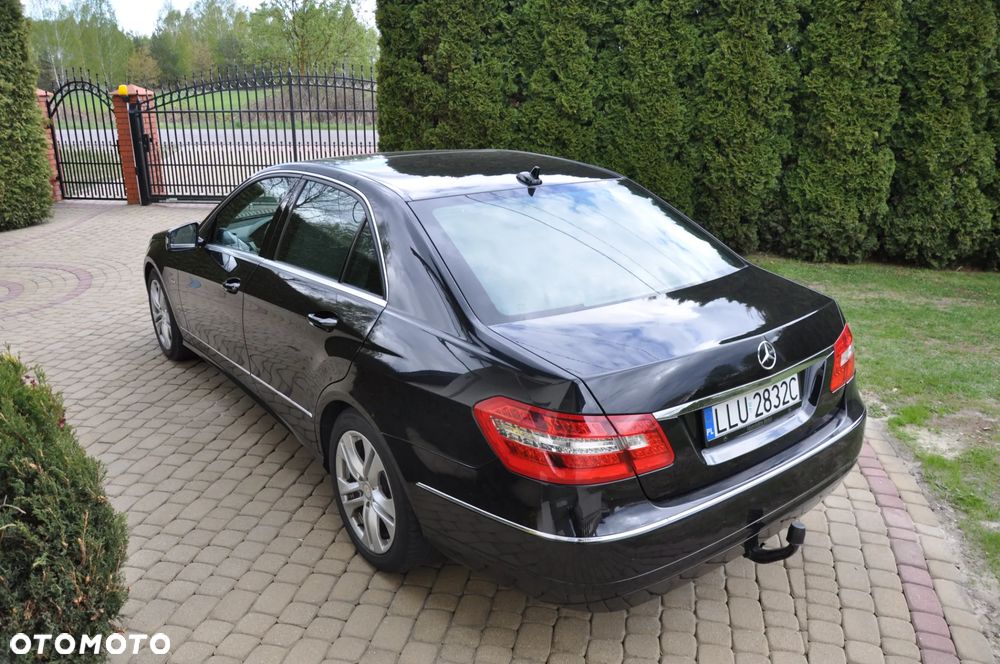 Mercedes-Benz Klasa E 250 CDI DPF BlueEFFICIENCY Automatik Avantgarde - 11