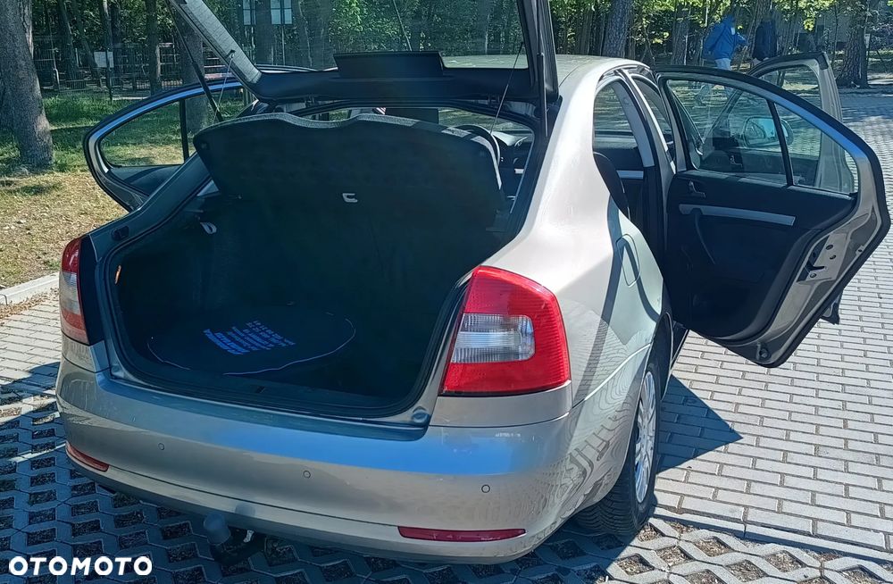 Skoda Octavia 1.6 IMPULS EDITION - 4