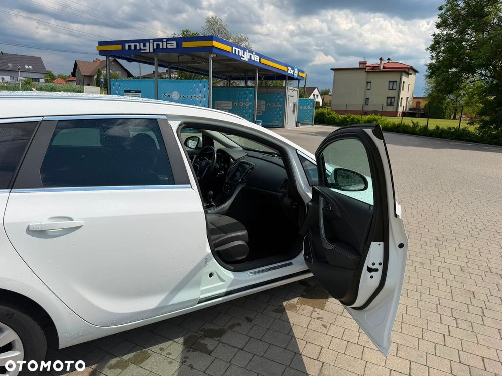 Opel Astra 2.0 CDTI Cosmo - 19