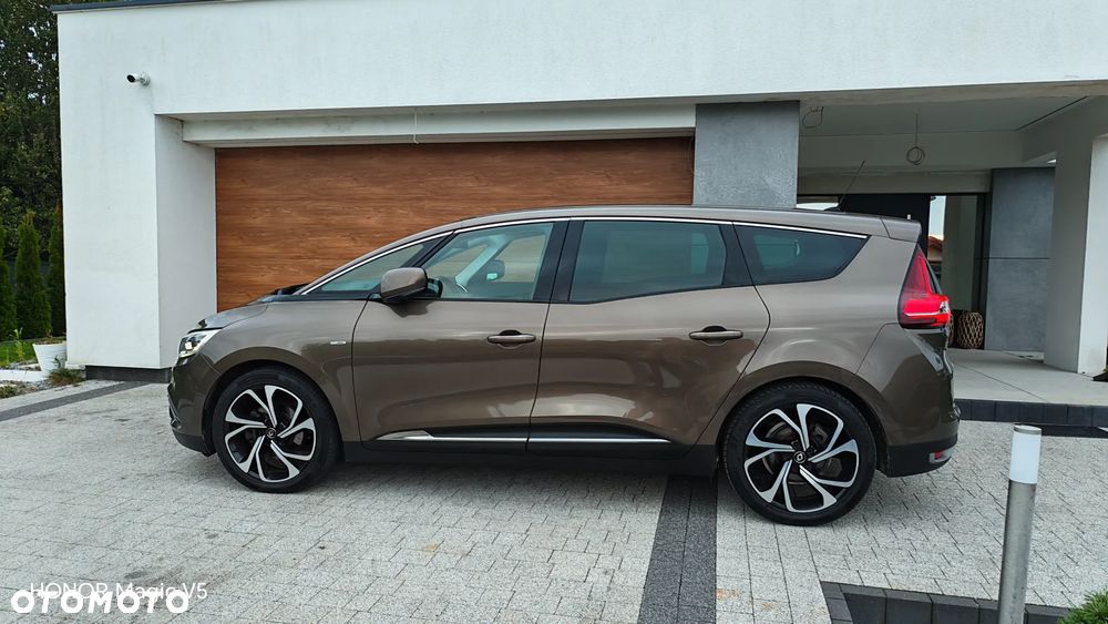 Renault Grand Scenic - 33