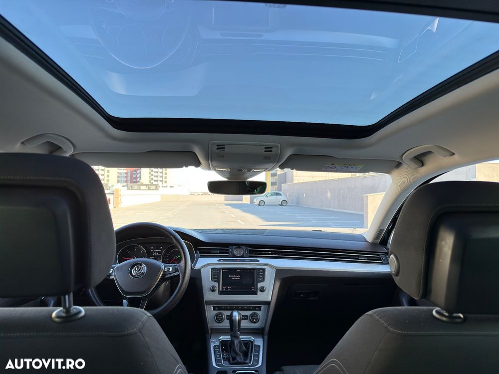 Volkswagen Passat Variant 2.0 TDI SCR 4Motion DSG Highline - 6