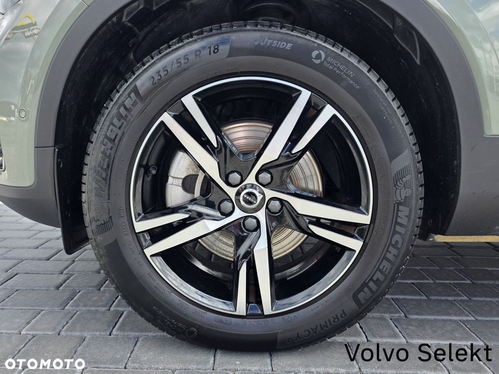 Volvo XC 40 - 35