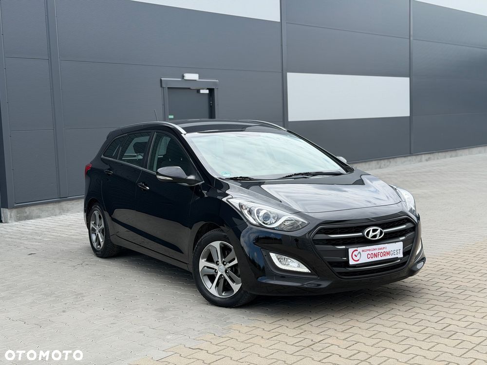 Hyundai i30 1.4 Base + EU5 - 14