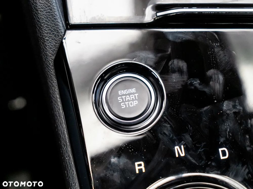 Kia Sportage 1.6 T-GDI Anniversary 2WD DCT - 24