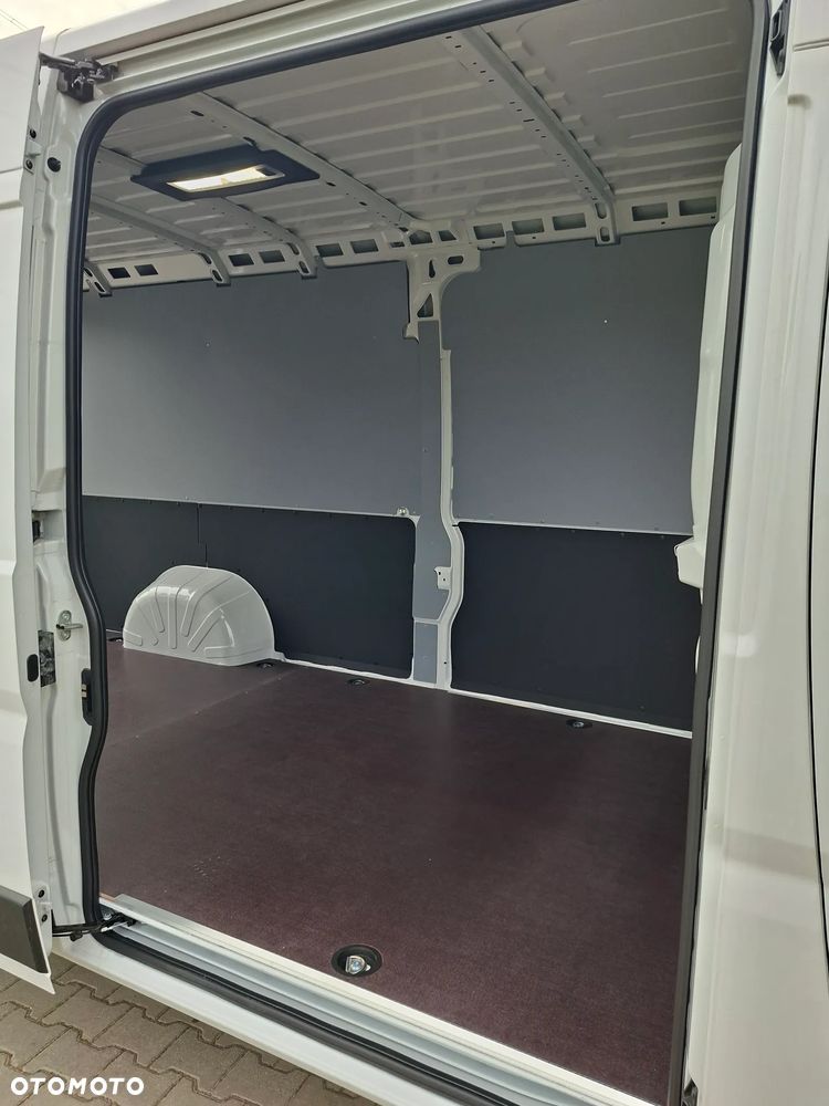 Toyota Proace Max - 9