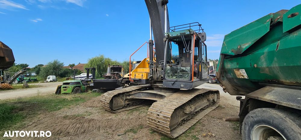 Excavator pe senile Volvo EC 250 - 2