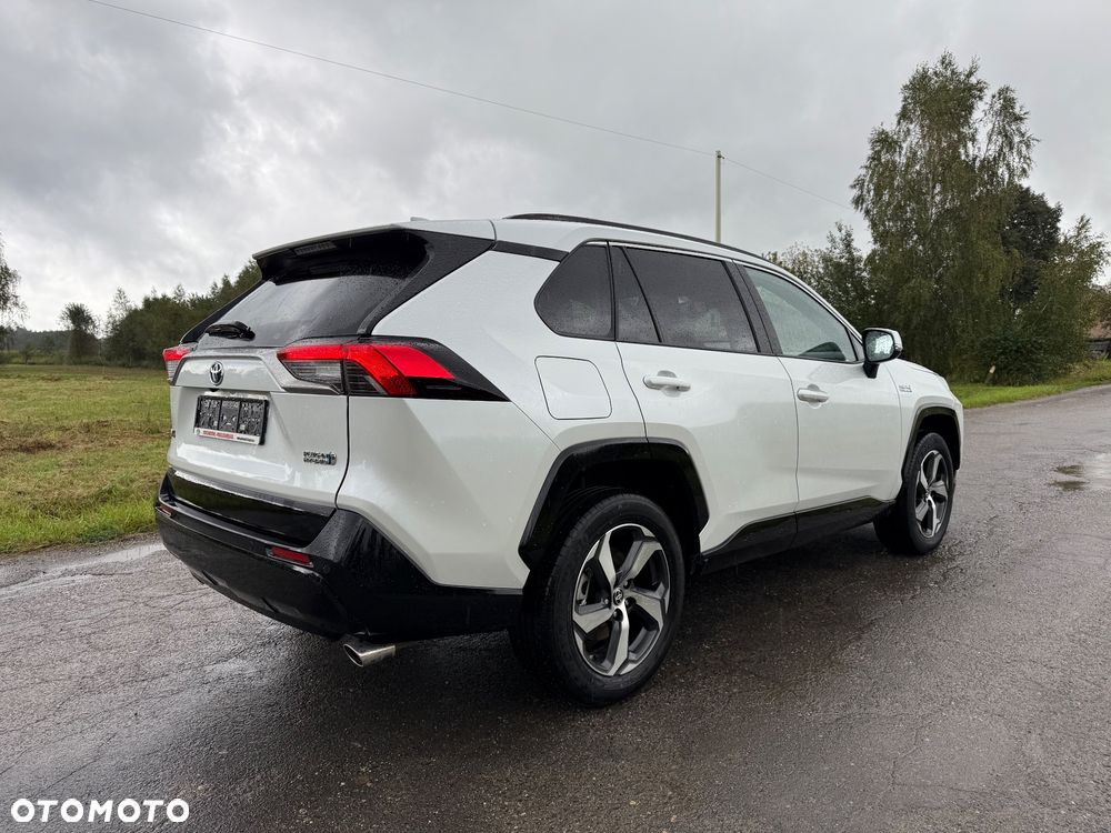 Toyota RAV4 Plug-in-Hybrid - 5