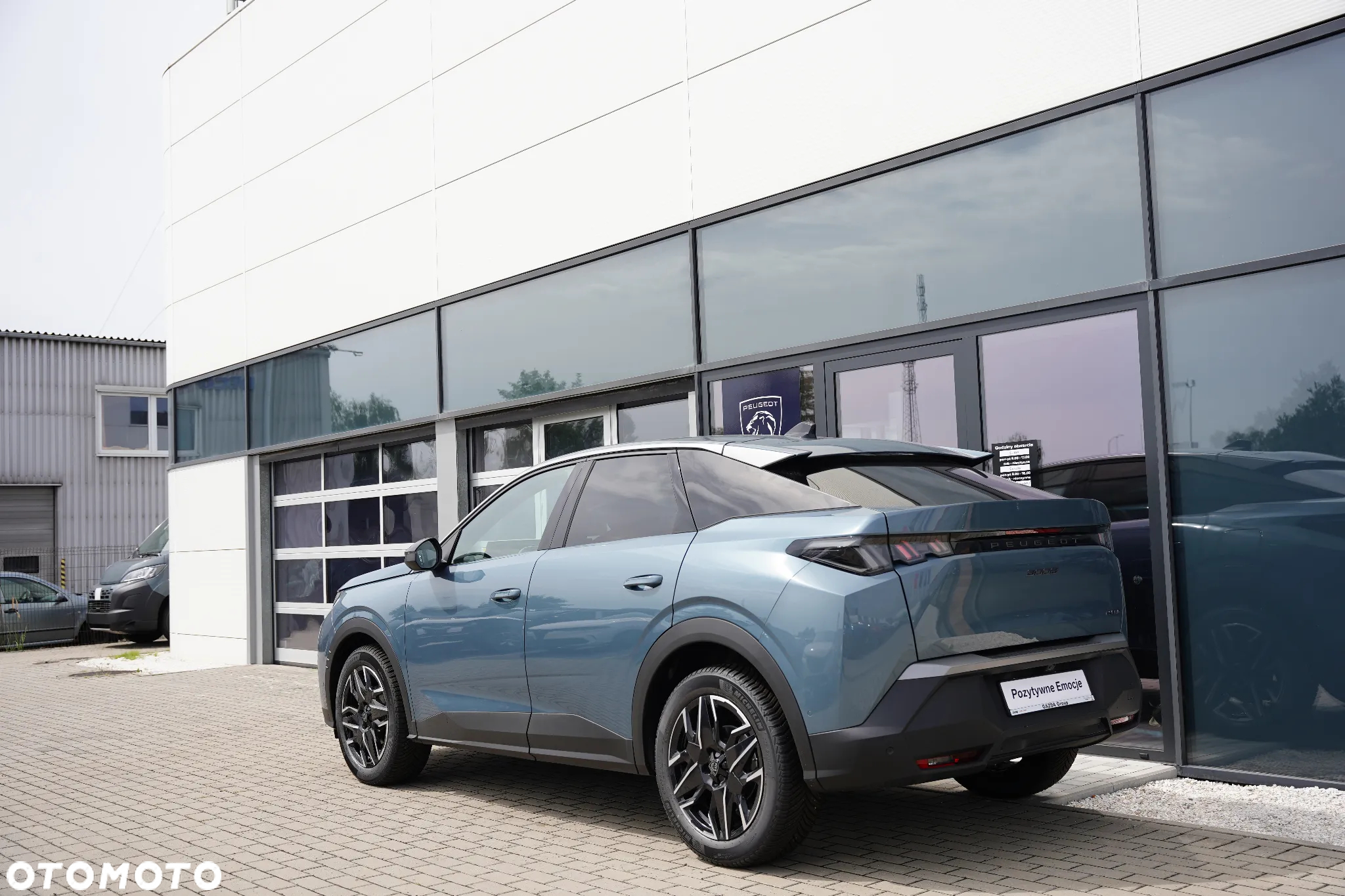 Peugeot 3008 1.2 PureTech mHEV Allure e-DCS6 - 3