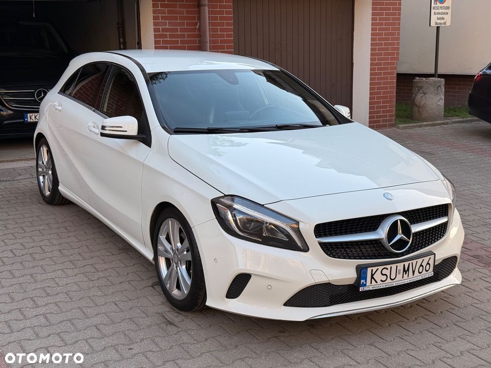 Mercedes-Benz Klasa A 180 (BlueEFFICIENCY) 7G-DCT AMG Sport - 2
