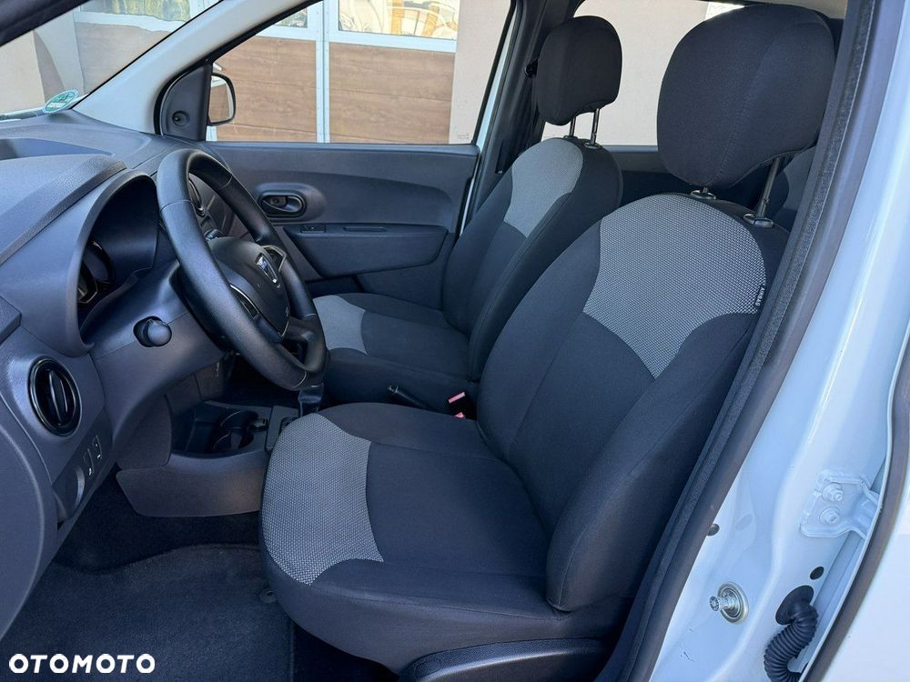 Dacia Lodgy SCe 100 Essential - 17