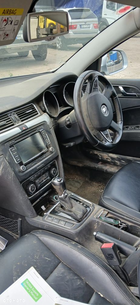 Skoda Superb 2.0 TDI Green tec 4x4 DSG Elegance - 8