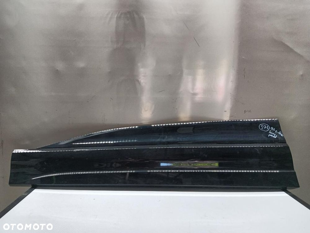 LISTWA DRZWI PRZÓD PRZEDNIA LEWA AUDI Q6 E-TRON 85H853959