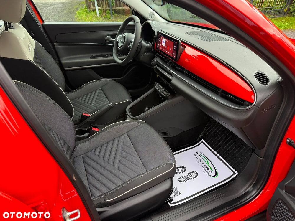 Fiat 600 HYBRID 125 Jahre Edition - 17