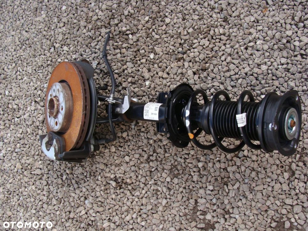 amortyzator zwrotnica prawa audi a1 82a 2q0413031cc - 2