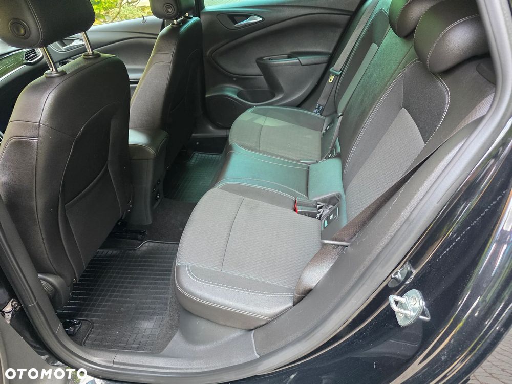 Opel Astra 1.6 D (CDTI) Start/Stop Edition - 13