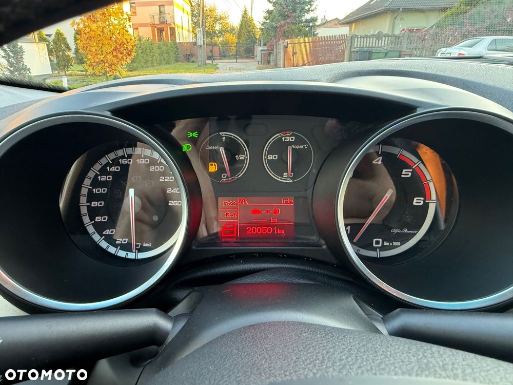 Alfa Romeo Giulietta 1.6 JTDM 16V Impression - 12