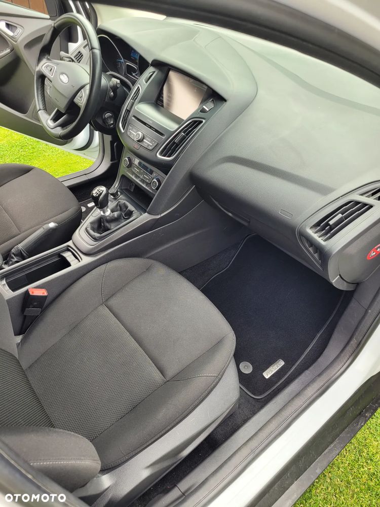 Ford Focus 1.0 EcoBoost ST-Line ASS - 10
