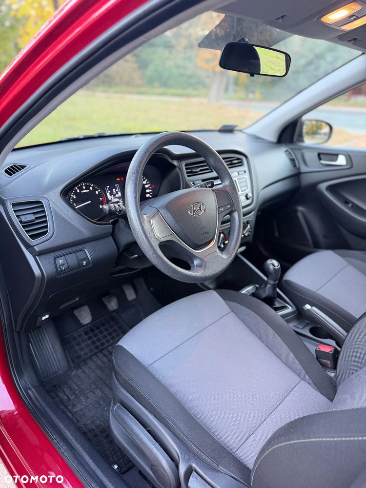 Hyundai i20 - 36