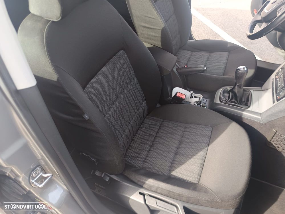 Skoda Octavia Break 1.6 TDi Ambition - 37