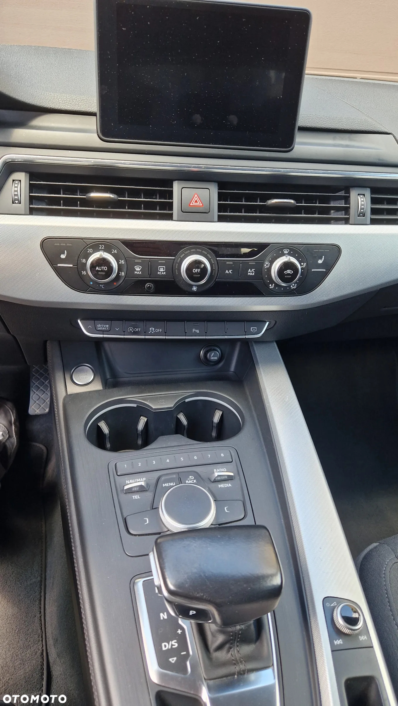 Audi A4 2.0 TDI S tronic - 12
