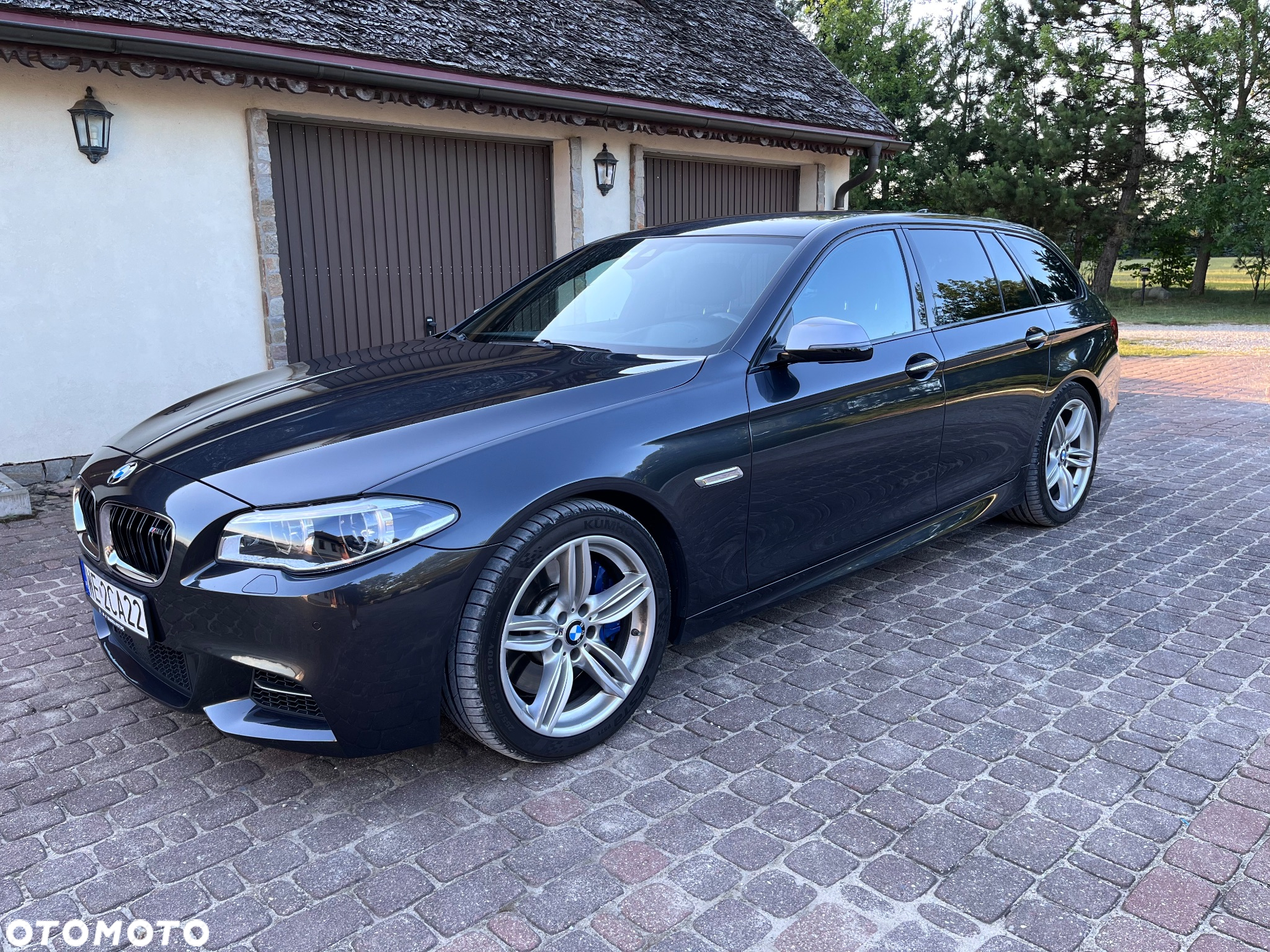 BMW Seria 5 M550d xDrive Touring Sport-Aut - 14
